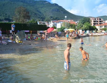 Apartmani Neno Mustur, privatni sme&scaron;taj u mestu Djenović, Crna Gora
